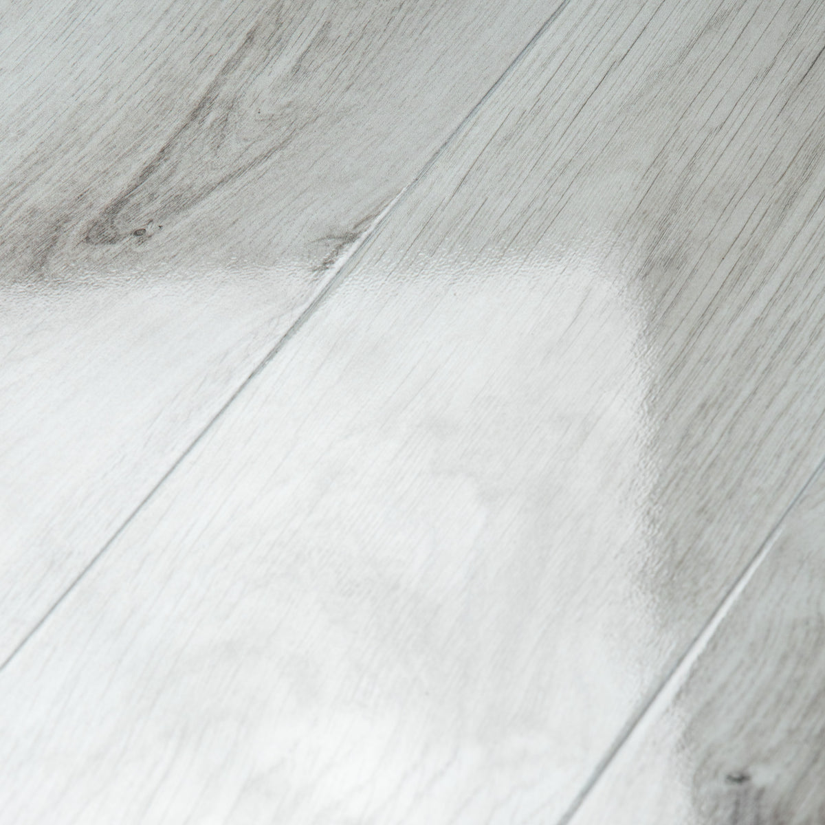 Oak Fresco Snow - Aqua Pro 8mm High Gloss Laminate Flooring