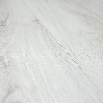 Oak Fresco Snow - Aqua Pro 8mm High Gloss Laminate Flooring