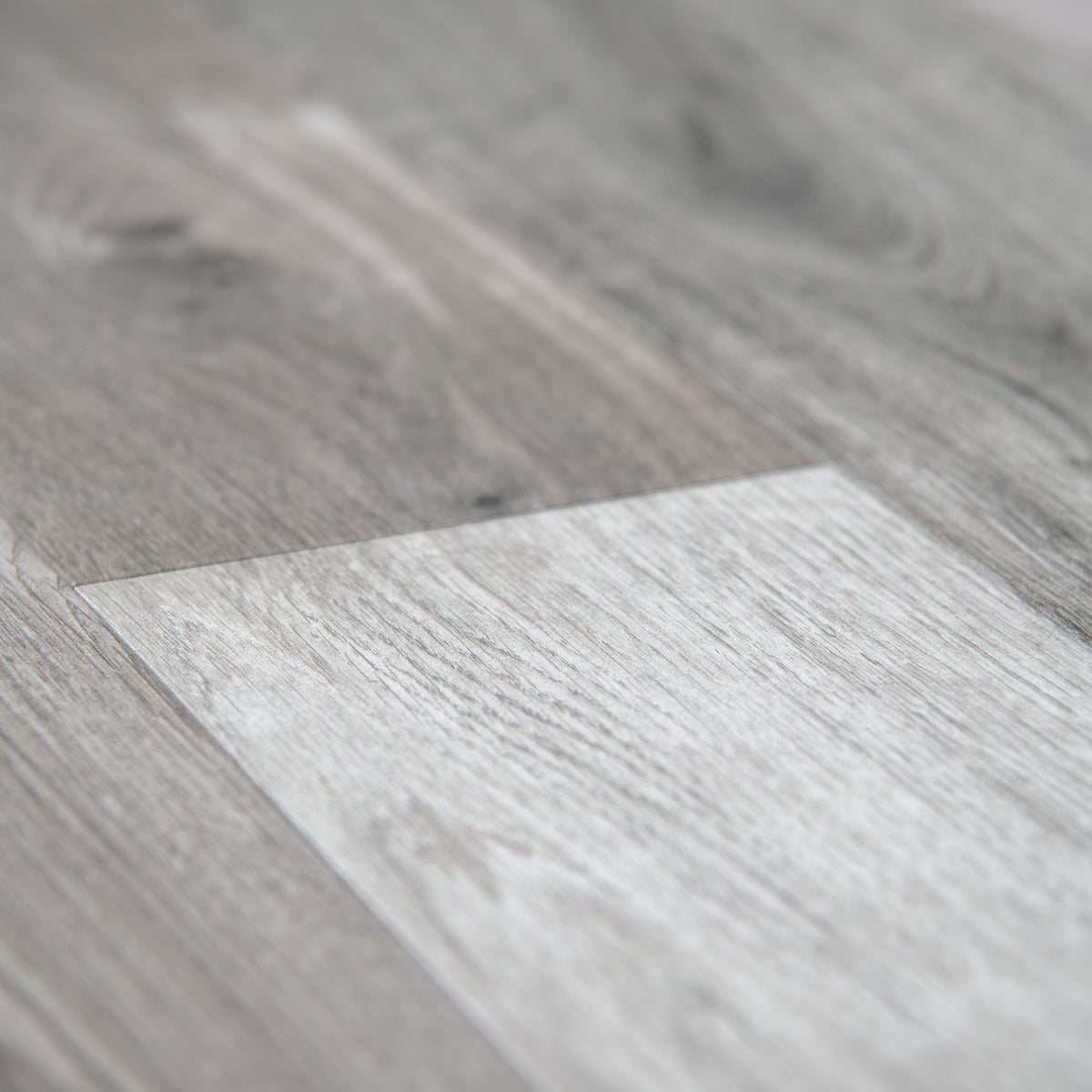 Oak Uptown - Aqua Pro 8mm High Gloss Laminate Flooring