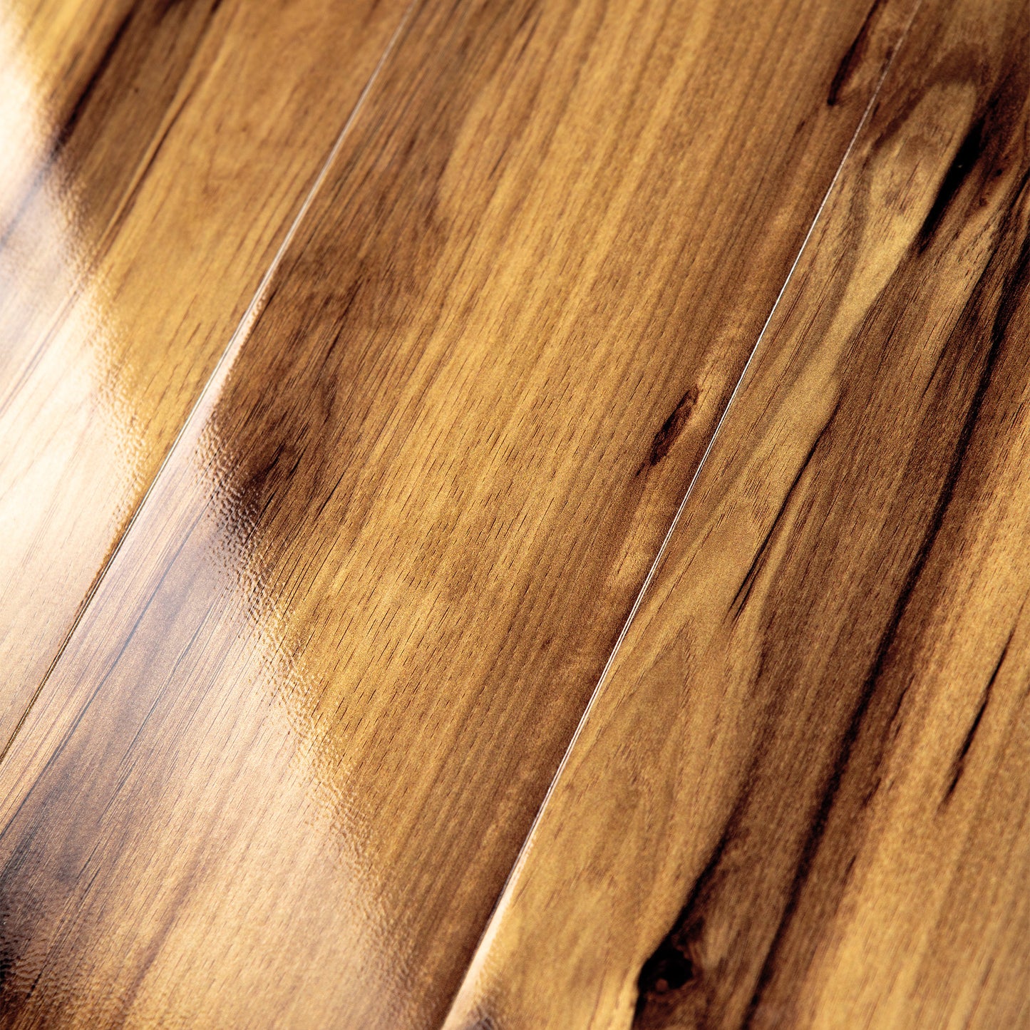 Hickory Bravo - Aqua Pro 8mm High Gloss Laminate Flooring
