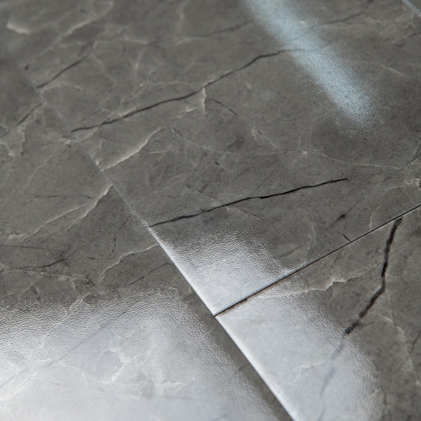 Vicosa Abierto - Aqua Pro 8.5mm High Gloss Wide Laminate Flooring