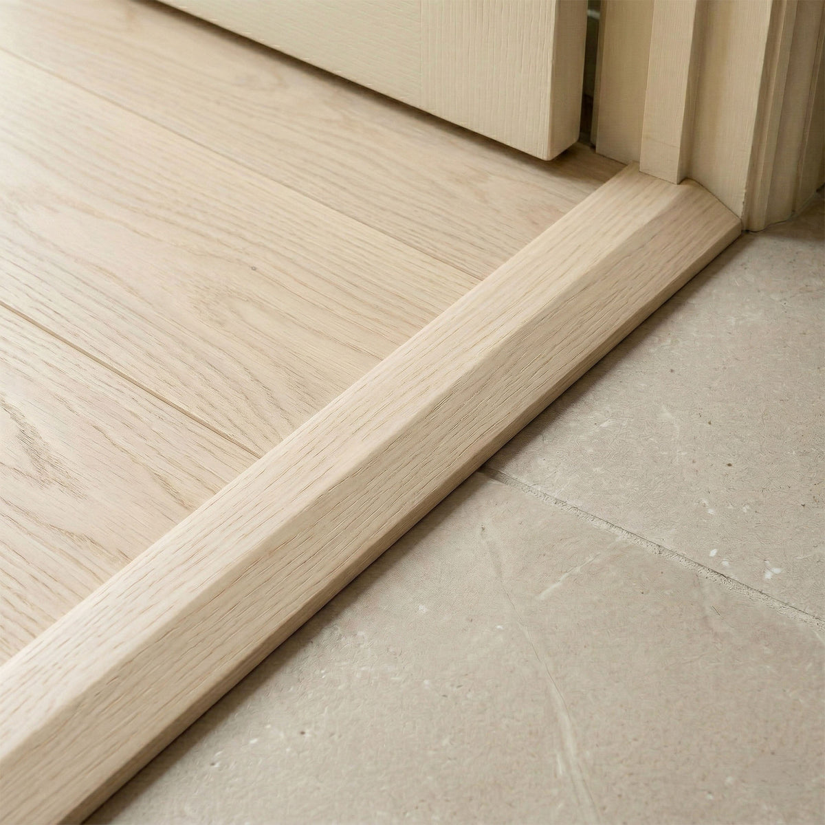 Ivory White Semi-Ramp Adapting Profile Door Bar 990mm