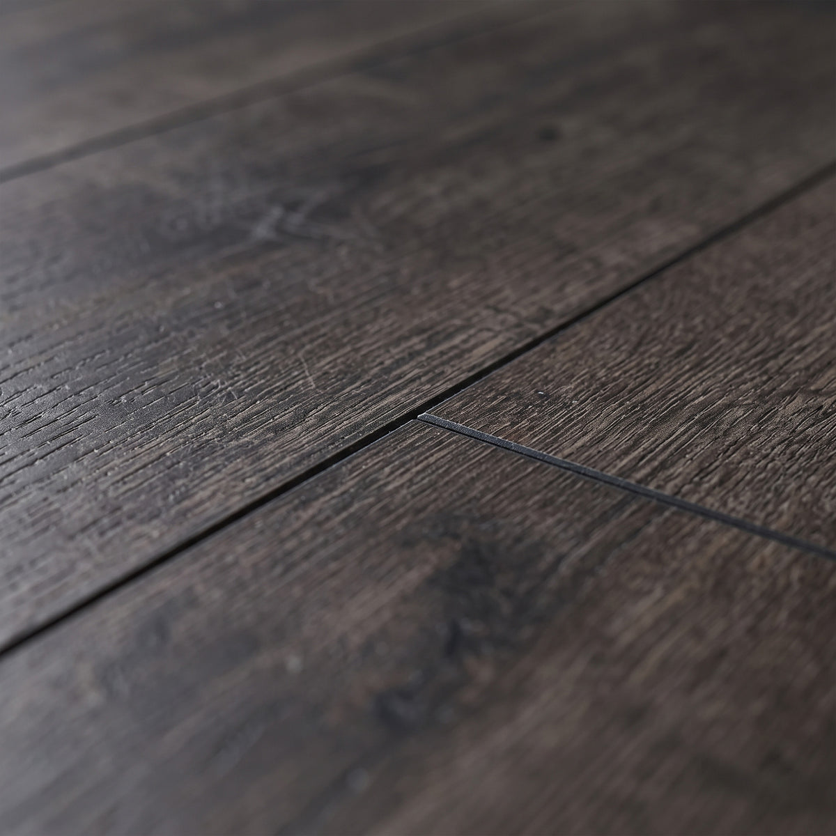 Generation Grey Oak - Wood Essence Aqua Water Resistant 10mm Laminate Flooring