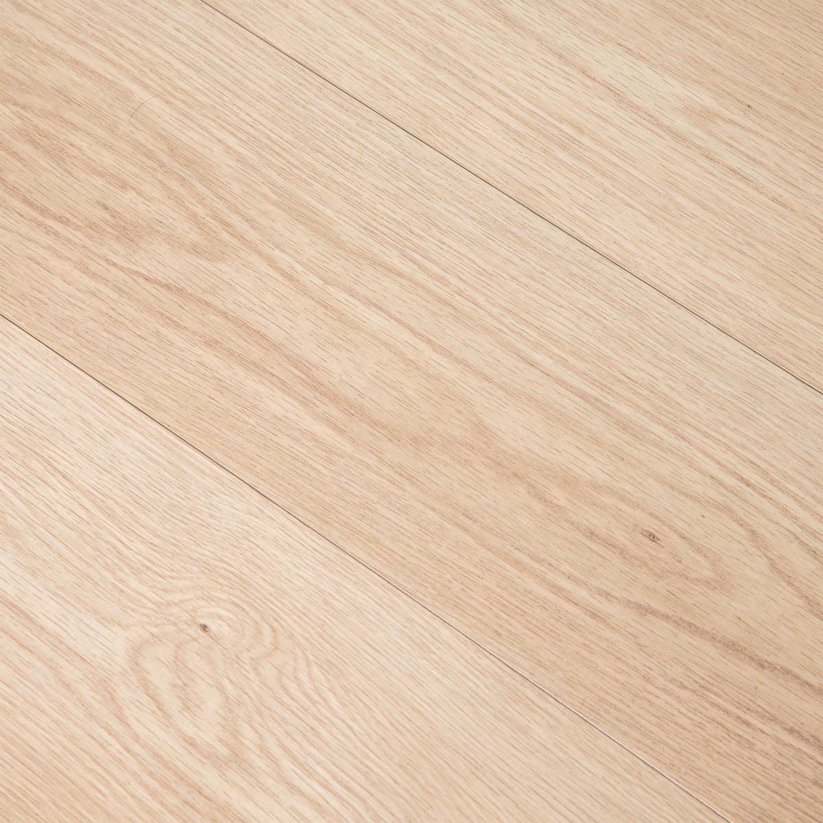 Warm Heritage Oak - Wood Essence Aqua Water Resistant 12mm Laminate Flooring
