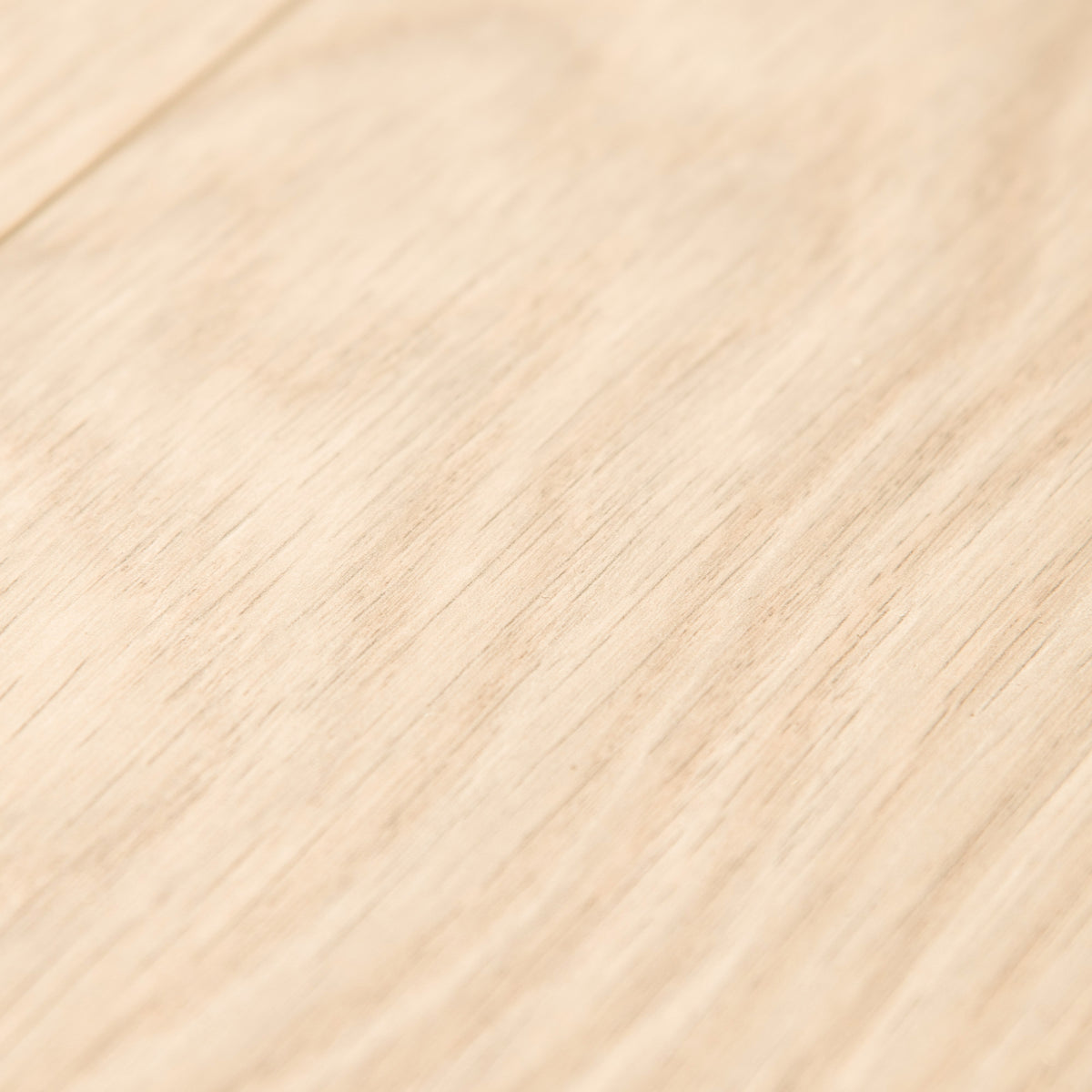 Soft Heritage Oak - Wood Essence Aqua Water Resistant 12mm Laminate Flooring