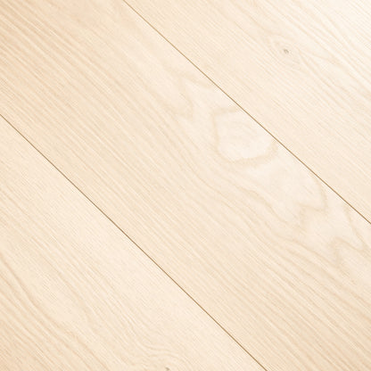 Soft Heritage Oak - Wood Essence Aqua Water Resistant 12mm Laminate Flooring