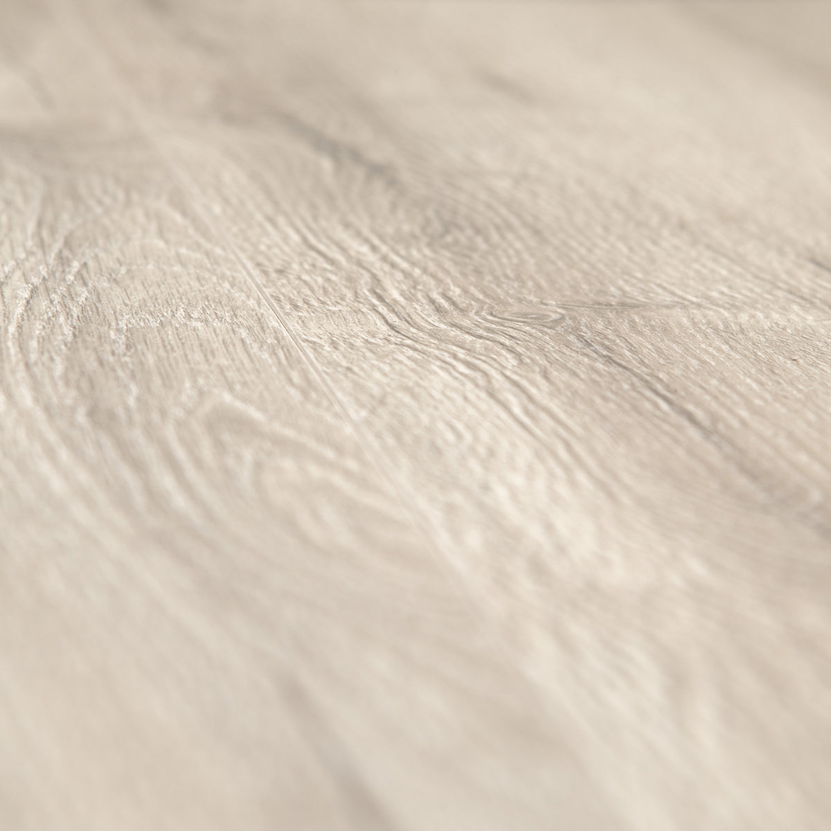 Light Creme Oak - Wood Essence Aqua Water Resistant 12mm Laminate Flooring