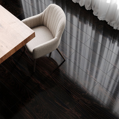 Plateau Maple - Lustre 8mm High Gloss Laminate Flooring