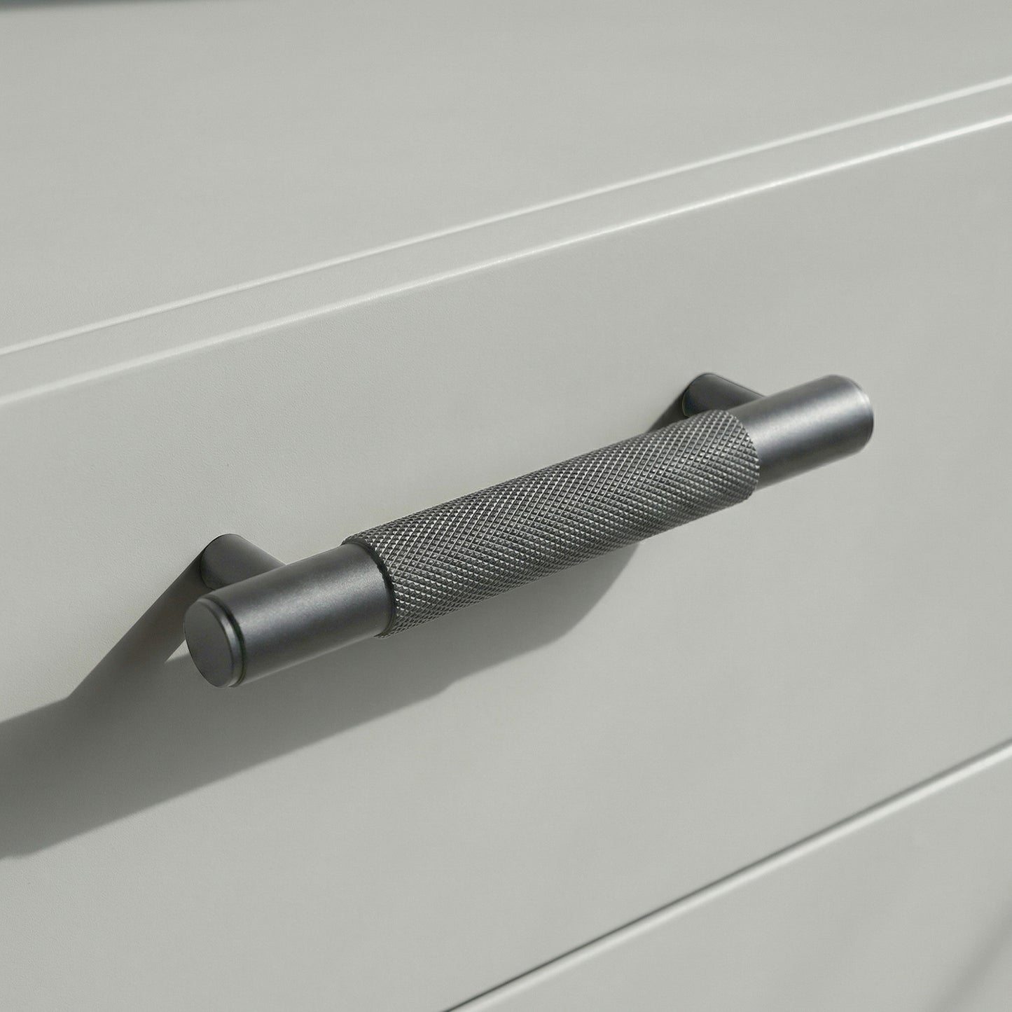 Knurled Small Round T-Bar Pull Handle - Gun Metal (123410)