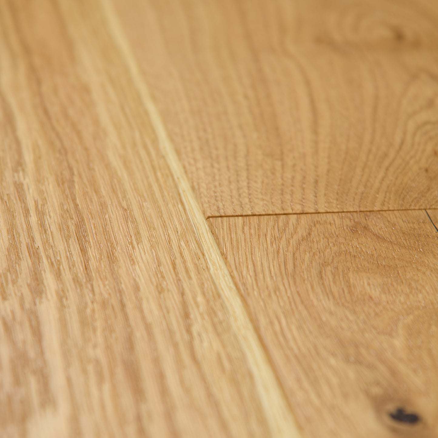 Natural Oak - 12mm Brushed and Oiled Engineered Real Wood Flooring