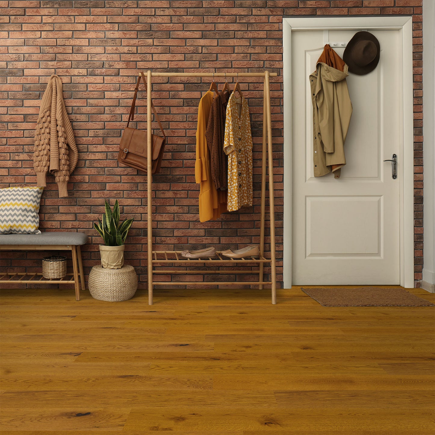 Golden Oak - 14mm UV Lacquered Engineered Real Wood Flooring