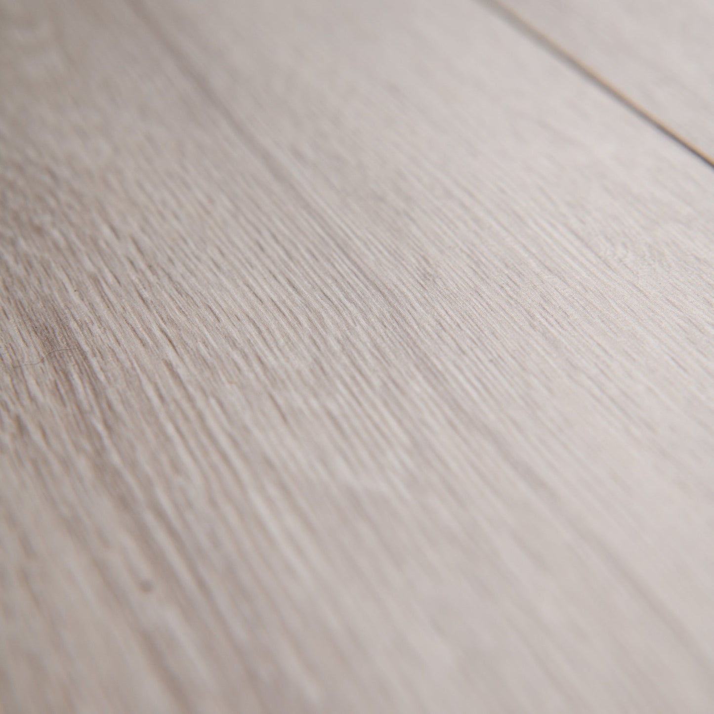 Verdi Oak - 8mm Water Resistant Laminate Flooring (62002339)