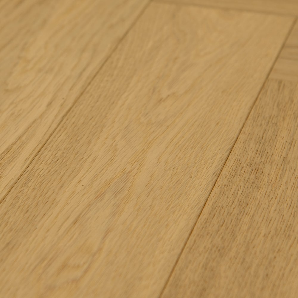 Invisible Light Brushed Oak - Herringbone 14mm Matt Lacquered Engineered Real Wood Flooring (124562)
