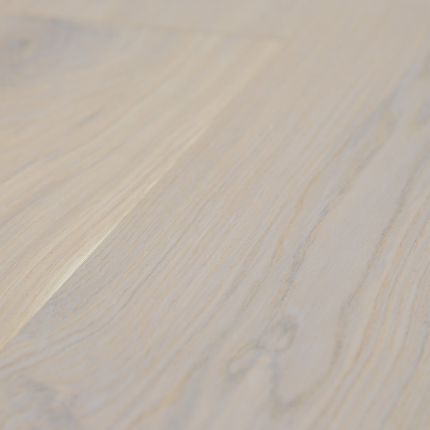 New White Oak - 14x164x2230mm Light Brushed Engineered Real Wood Flooring (EOTG14x164NW)